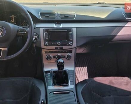 Білий Фольксваген Пассат, об'ємом двигуна 1.97 л та пробігом 253 тис. км за 10900 $, фото 9 на Automoto.ua