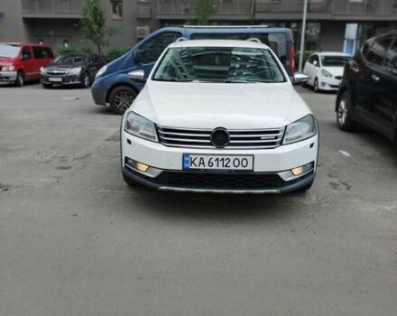 Білий Фольксваген Пассат, об'ємом двигуна 2 л та пробігом 274 тис. км за 10000 $, фото 1 на Automoto.ua