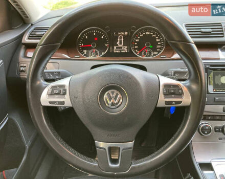 Белый Фольксваген Пассат, объемом двигателя 1.97 л и пробегом 275 тыс. км за 12300 $, фото 7 на Automoto.ua