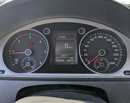 Белый Фольксваген Пассат, объемом двигателя 2 л и пробегом 225 тыс. км за 9800 $, фото 14 на Automoto.ua