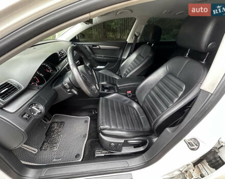 Белый Фольксваген Пассат, объемом двигателя 2 л и пробегом 301 тыс. км за 11500 $, фото 12 на Automoto.ua