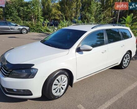 Белый Фольксваген Пассат, объемом двигателя 1.6 л и пробегом 308 тыс. км за 9500 $, фото 10 на Automoto.ua