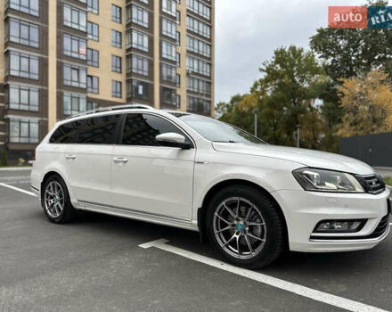 Белый Фольксваген Пассат, объемом двигателя 2 л и пробегом 301 тыс. км за 11500 $, фото 9 на Automoto.ua
