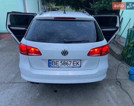 Білий Фольксваген Пассат, об'ємом двигуна 1.97 л та пробігом 275 тис. км за 11700 $, фото 5 на Automoto.ua