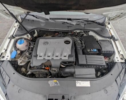 Фольксваген Пассат 2013 в Ивано-Франковске на Automoto.ua Белый Фольксваген Пассат, объемом двигателя 2 л и пробегом 280 тыс. км за 10900 $, фото 14 на Automoto.ua