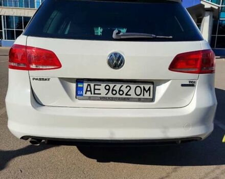 Белый Фольксваген Пассат, объемом двигателя 1.6 л и пробегом 308 тыс. км за 9500 $, фото 1 на Automoto.ua