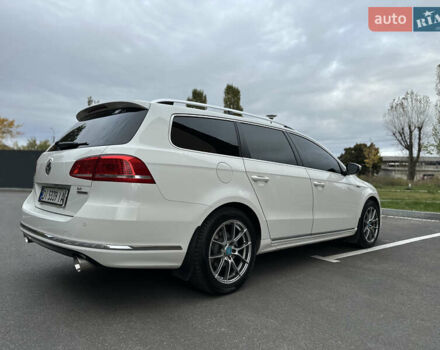 Белый Фольксваген Пассат, объемом двигателя 2 л и пробегом 301 тыс. км за 11500 $, фото 6 на Automoto.ua