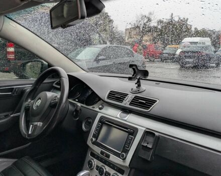 Фольксваген Пассат 2013 в Ивано-Франковске на Automoto.ua Белый Фольксваген Пассат, объемом двигателя 2 л и пробегом 280 тыс. км за 10900 $, фото 5 на Automoto.ua