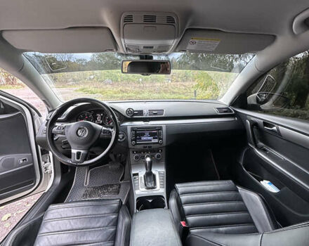 Белый Фольксваген Пассат, объемом двигателя 2 л и пробегом 301 тыс. км за 11500 $, фото 14 на Automoto.ua