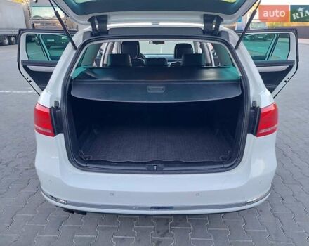 Белый Фольксваген Пассат, объемом двигателя 1.97 л и пробегом 219 тыс. км за 12555 $, фото 34 на Automoto.ua