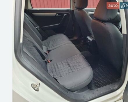 Белый Фольксваген Пассат, объемом двигателя 1.97 л и пробегом 260 тыс. км за 10400 $, фото 3 на Automoto.ua