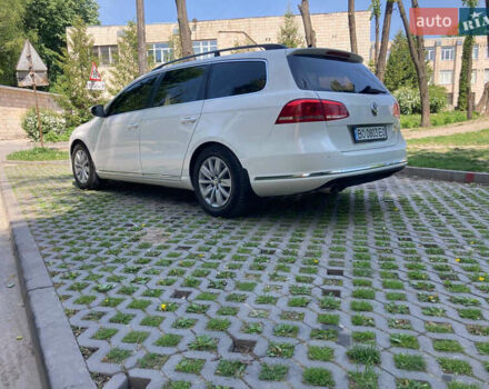 Белый Фольксваген Пассат, объемом двигателя 1.97 л и пробегом 275 тыс. км за 12300 $, фото 4 на Automoto.ua