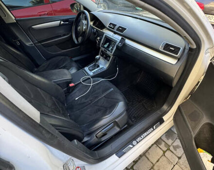 Белый Фольксваген Пассат, объемом двигателя 1.97 л и пробегом 300 тыс. км за 10100 $, фото 6 на Automoto.ua