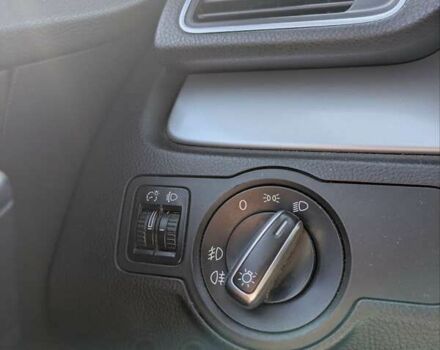 Белый Фольксваген Пассат, объемом двигателя 2 л и пробегом 225 тыс. км за 9800 $, фото 16 на Automoto.ua