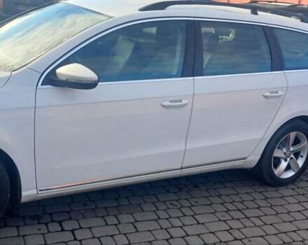 Білий Фольксваген Пассат, об'ємом двигуна 2 л та пробігом 95 тис. км за 13100 $, фото 2 на Automoto.ua