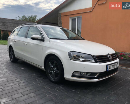 Білий Фольксваген Пассат, об'ємом двигуна 2 л та пробігом 217 тис. км за 10500 $, фото 1 на Automoto.ua