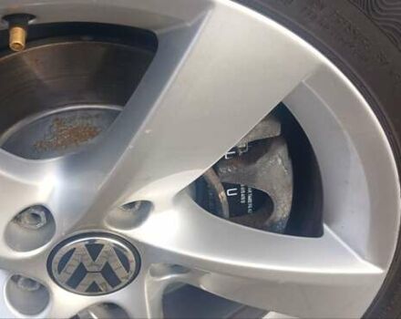 Білий Фольксваген Пассат, об'ємом двигуна 2 л та пробігом 95 тис. км за 13100 $, фото 8 на Automoto.ua