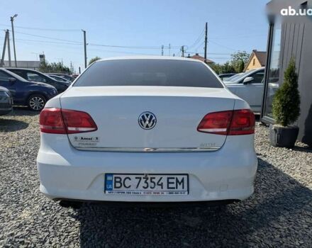 Белый Фольксваген Пассат, объемом двигателя 2 л и пробегом 225 тыс. км за 9800 $, фото 5 на Automoto.ua