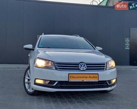 Белый Фольксваген Пассат, объемом двигателя 1.97 л и пробегом 219 тыс. км за 12555 $, фото 3 на Automoto.ua