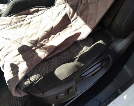 Білий Фольксваген Пассат, об'ємом двигуна 2 л та пробігом 260 тис. км за 12200 $, фото 11 на Automoto.ua