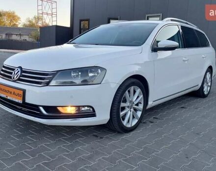 Белый Фольксваген Пассат, объемом двигателя 1.97 л и пробегом 219 тыс. км за 12555 $, фото 30 на Automoto.ua