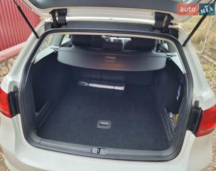 Белый Фольксваген Пассат, объемом двигателя 1.97 л и пробегом 260 тыс. км за 10400 $, фото 2 на Automoto.ua