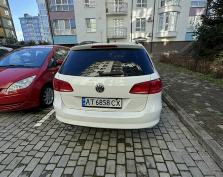 Белый Фольксваген Пассат, объемом двигателя 1.97 л и пробегом 300 тыс. км за 10100 $, фото 3 на Automoto.ua