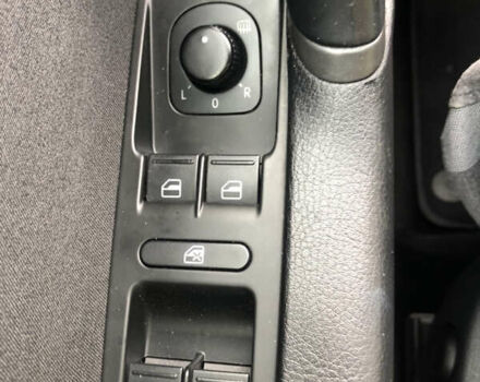 Білий Фольксваген Пассат, об'ємом двигуна 2 л та пробігом 217 тис. км за 10500 $, фото 19 на Automoto.ua