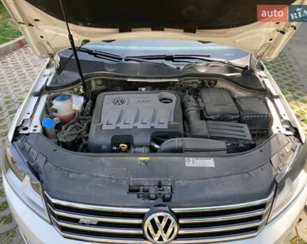 Белый Фольксваген Пассат, объемом двигателя 1.97 л и пробегом 275 тыс. км за 12300 $, фото 14 на Automoto.ua