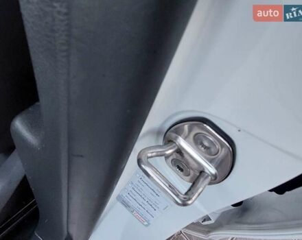 Белый Фольксваген Пассат, объемом двигателя 1.97 л и пробегом 219 тыс. км за 12555 $, фото 38 на Automoto.ua