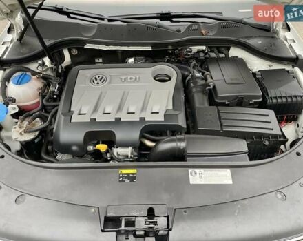 Білий Фольксваген Пассат, об'ємом двигуна 1.97 л та пробігом 255 тис. км за 11900 $, фото 42 на Automoto.ua