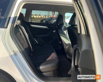 Белый Фольксваген Пассат, объемом двигателя 1.6 л и пробегом 228 тыс. км за 11200 $, фото 24 на Automoto.ua