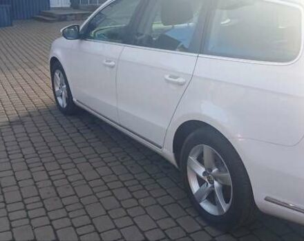 Білий Фольксваген Пассат, об'ємом двигуна 2 л та пробігом 95 тис. км за 13100 $, фото 4 на Automoto.ua