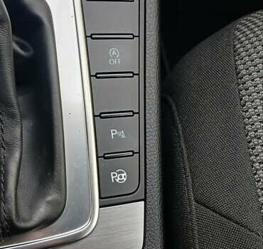 Білий Фольксваген Пассат, об'ємом двигуна 2 л та пробігом 95 тис. км за 12950 $, фото 33 на Automoto.ua