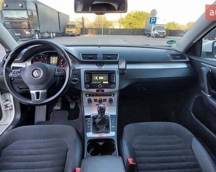 Белый Фольксваген Пассат, объемом двигателя 1.97 л и пробегом 219 тыс. км за 12555 $, фото 50 на Automoto.ua