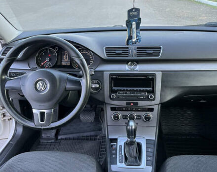 Білий Фольксваген Пассат, об'ємом двигуна 1.97 л та пробігом 338 тис. км за 9999 $, фото 41 на Automoto.ua