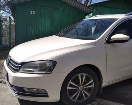 Білий Фольксваген Пассат, об'ємом двигуна 2 л та пробігом 260 тис. км за 12200 $, фото 1 на Automoto.ua