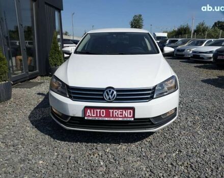 Белый Фольксваген Пассат, объемом двигателя 2 л и пробегом 225 тыс. км за 9800 $, фото 1 на Automoto.ua