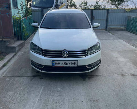 Білий Фольксваген Пассат, об'ємом двигуна 1.97 л та пробігом 275 тис. км за 11700 $, фото 4 на Automoto.ua