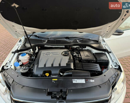 Белый Фольксваген Пассат, объемом двигателя 1.6 л и пробегом 227 тыс. км за 11999 $, фото 73 на Automoto.ua