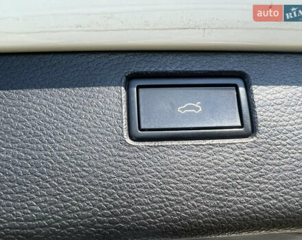 Белый Фольксваген Пассат, объемом двигателя 1.6 л и пробегом 256 тыс. км за 10300 $, фото 22 на Automoto.ua