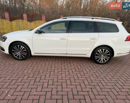 Белый Фольксваген Пассат, объемом двигателя 1.6 л и пробегом 227 тыс. км за 11999 $, фото 24 на Automoto.ua