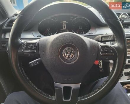 Білий Фольксваген Пассат, об'ємом двигуна 1.6 л та пробігом 284 тис. км за 11000 $, фото 17 на Automoto.ua