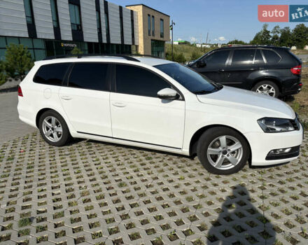 Белый Фольксваген Пассат, объемом двигателя 1.97 л и пробегом 279 тыс. км за 10000 $, фото 2 на Automoto.ua