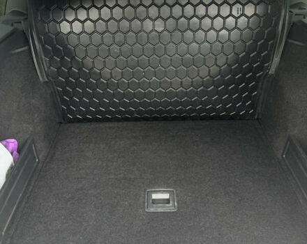 Белый Фольксваген Пассат, объемом двигателя 1.97 л и пробегом 279 тыс. км за 10000 $, фото 20 на Automoto.ua