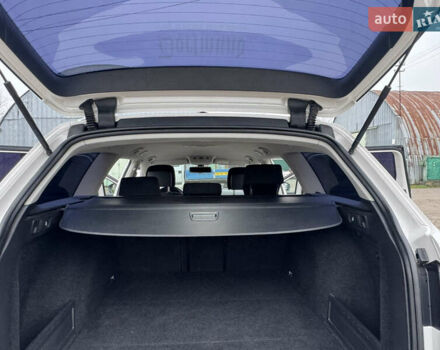 Білий Фольксваген Пассат, об'ємом двигуна 2 л та пробігом 276 тис. км за 12300 $, фото 65 на Automoto.ua