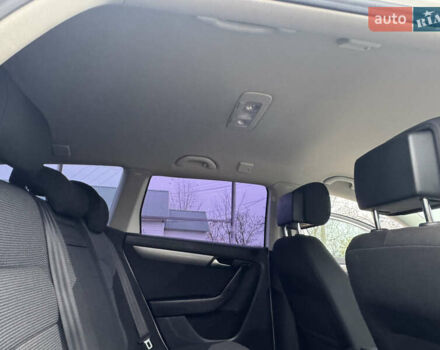 Білий Фольксваген Пассат, об'ємом двигуна 2 л та пробігом 276 тис. км за 12300 $, фото 58 на Automoto.ua