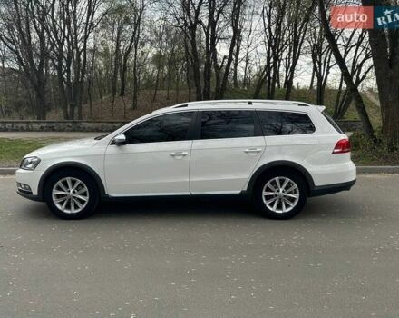 Белый Фольксваген Пассат, объемом двигателя 1.97 л и пробегом 302 тыс. км за 13700 $, фото 4 на Automoto.ua