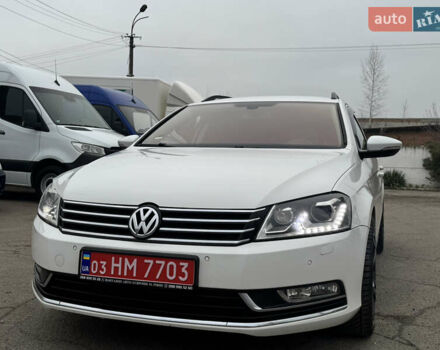 Білий Фольксваген Пассат, об'ємом двигуна 2 л та пробігом 276 тис. км за 12300 $, фото 4 на Automoto.ua