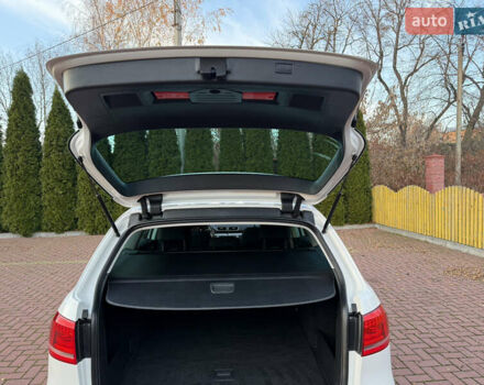 Белый Фольксваген Пассат, объемом двигателя 1.6 л и пробегом 227 тыс. км за 11999 $, фото 42 на Automoto.ua